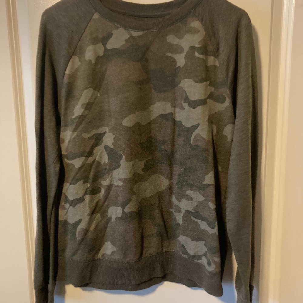 Camo Sweatshirt